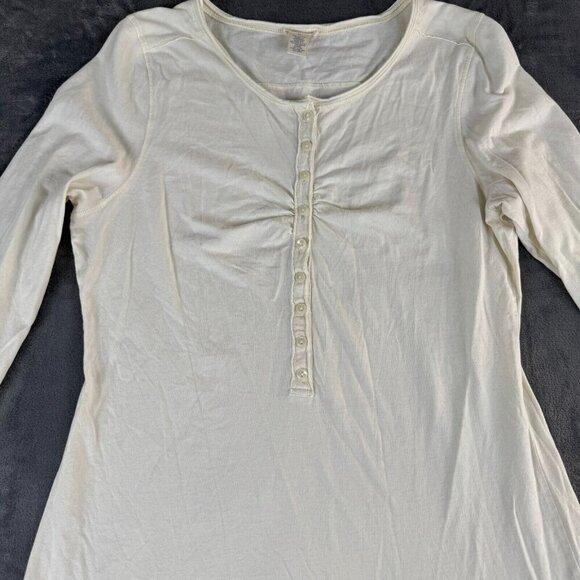 Maurices Y2K XL Long Sleeve Button Henley Top White Flare Sleeve Minimal Classic - Picture 2 of 8